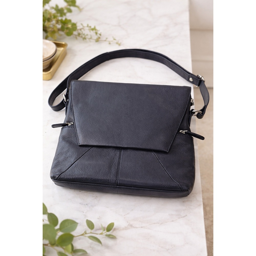 Pielino Genuine Leather Black Crossbody Bag Flap Shoulder Purse Adjustable Strap